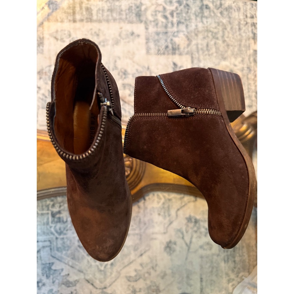 Lucky Brand Boide Brown Suede Leather Ankle Boots 5M LK-BOIDE